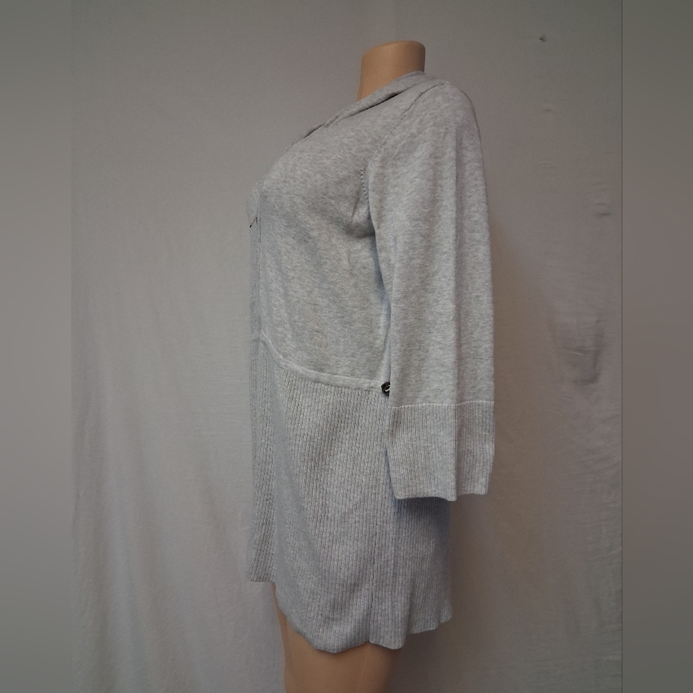 WinterSilks Light Gray Knit Top Size M - Picture 7 of 17